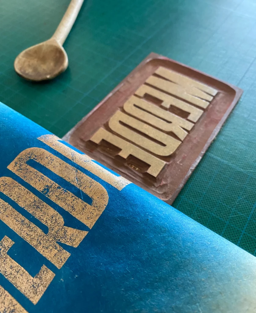 Bleu de Prusse & cuivre